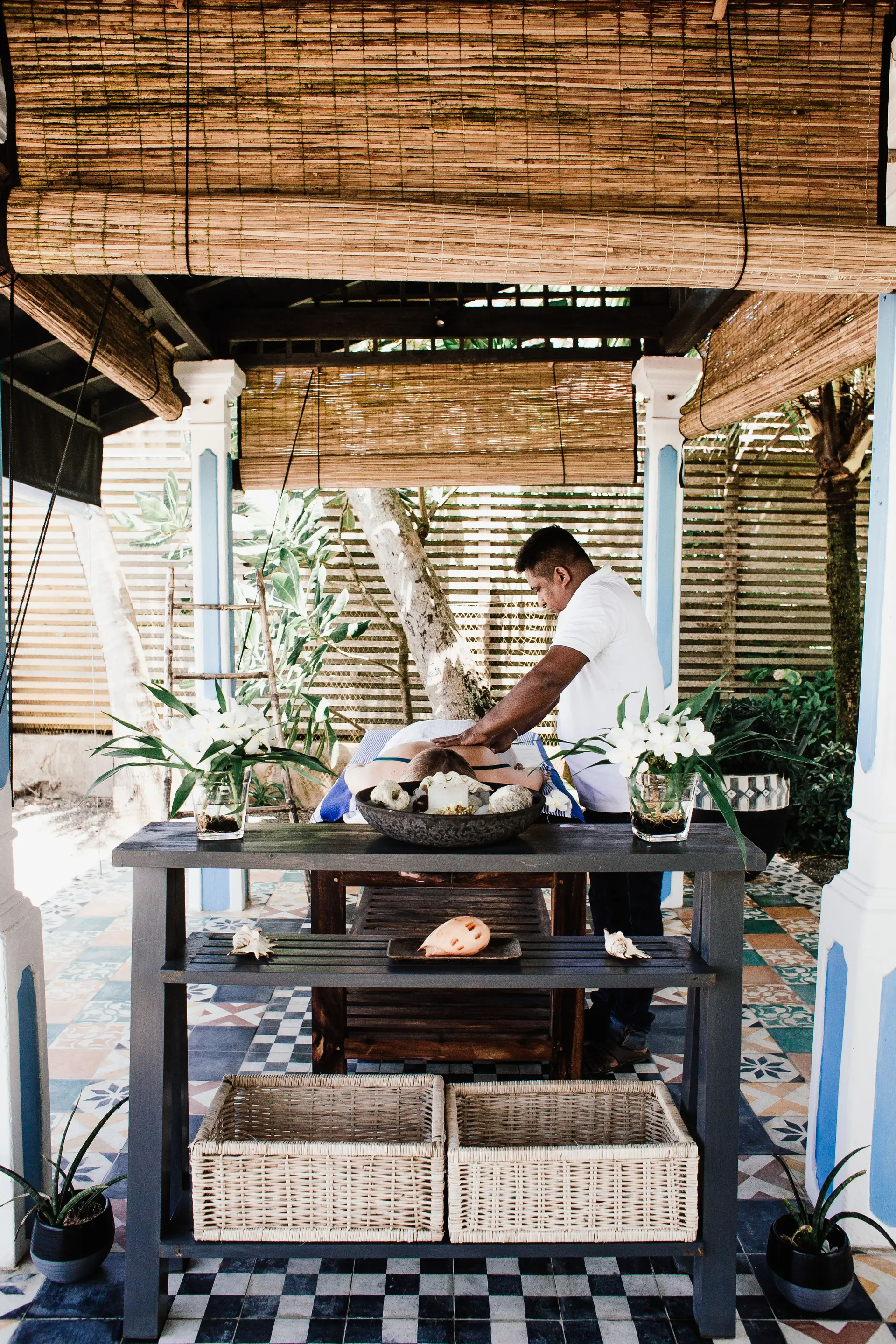 Outdoor massage session